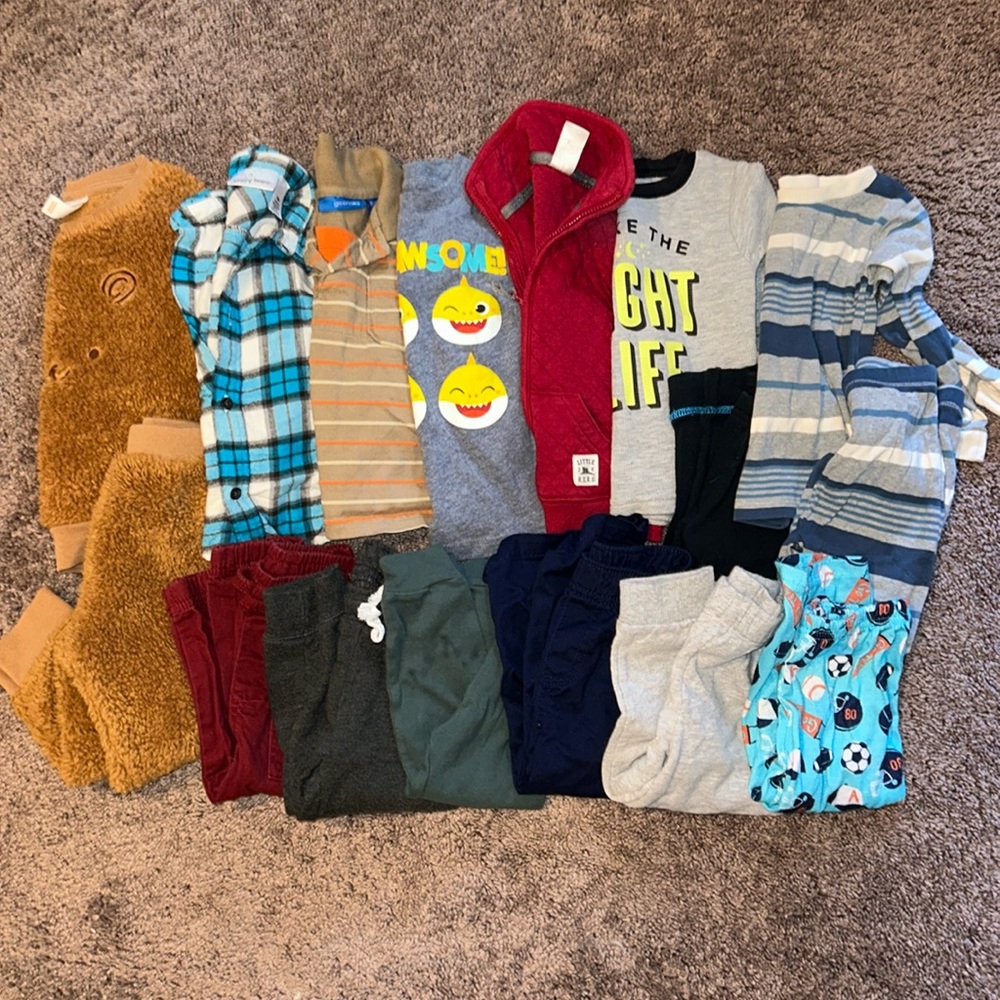 Babyboy 18m fall & winter two piece set, flannel, tops, pj sets and pants bundle
